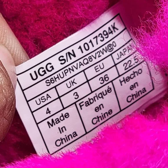 UGG Bailey Bow Girls 4 Pink Sheepskin Winter Cold Boots - 1017394K